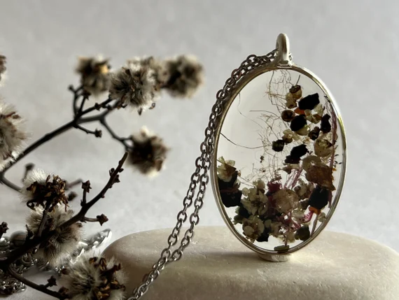 Preserved Wildflower Resin Necklace
